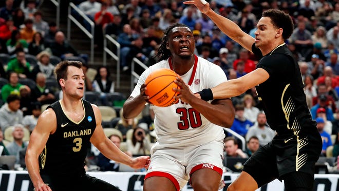 Oakland basketball loses to NC State, 79-73, in OT in NCAA tournament