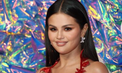 Selena Gomez Shares Makeup-Free 'Real' Photos on Instagram