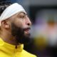Lakers' Anthony Davis questionable with left corneal abrasion