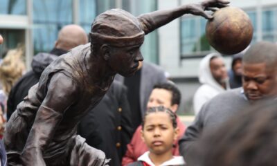 Sixer Allen Iverson honored with statue in Camden