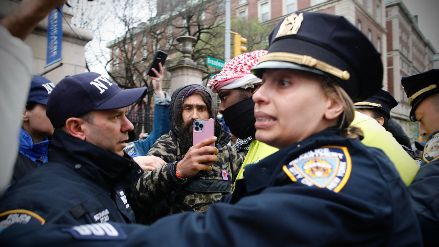 NYPD breaks up pro-Palestinian protest at Columbia University : NPR