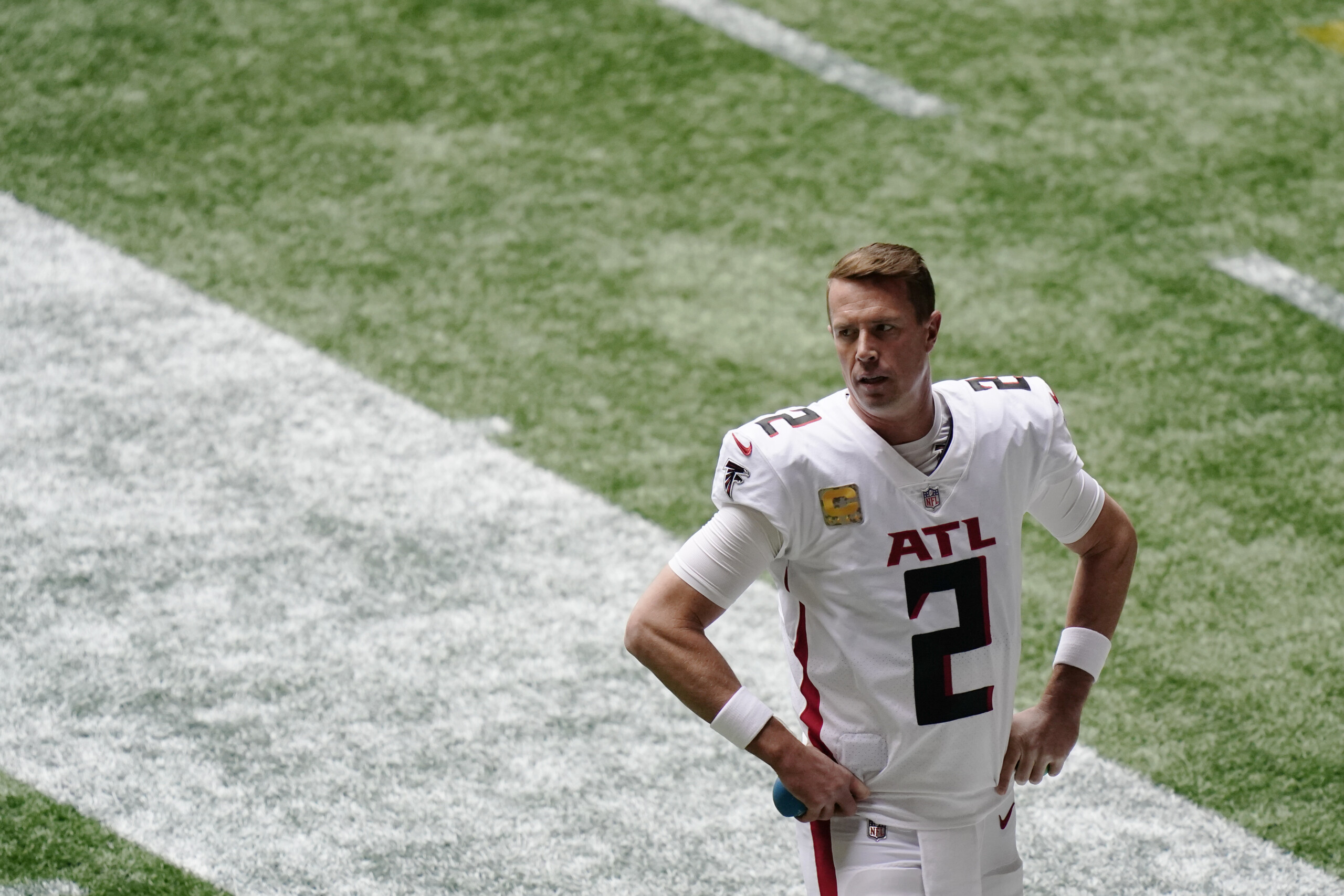 Matt Ryan calls it a career. The quarterback officially announces his retirement