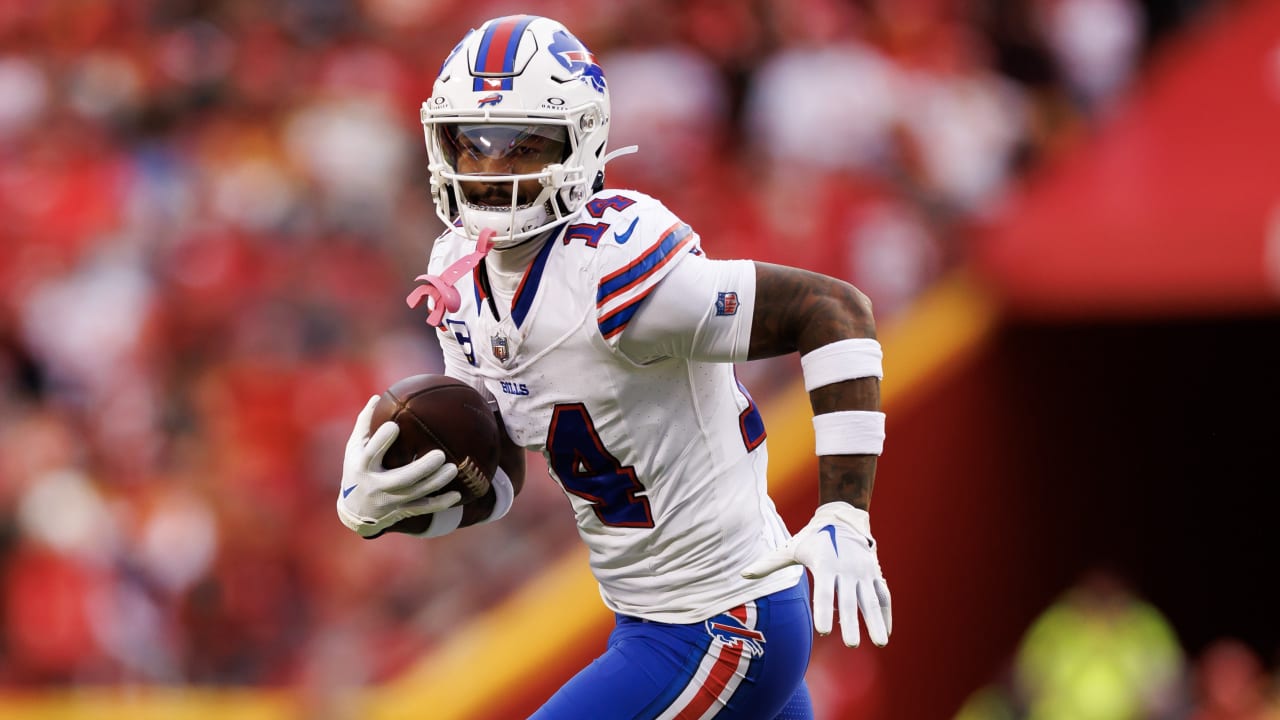 Bills trade WR Stefon Diggs to Texans for 2025 second-round draft pick
