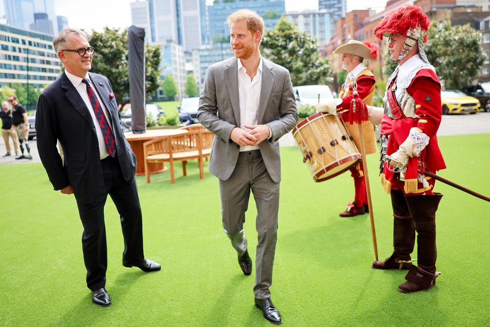 Prince Harry Will Not See Family During Trip to the UK Due to King Charles IIIs Full Program