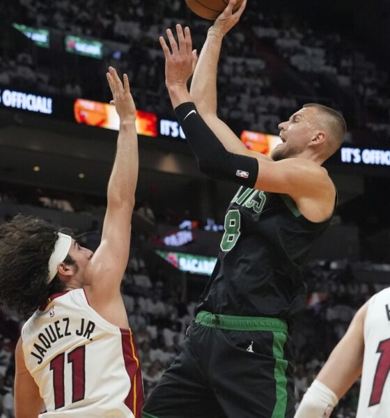 NBA playoffs: Celtics' Porzingis leaves game with calf tightness