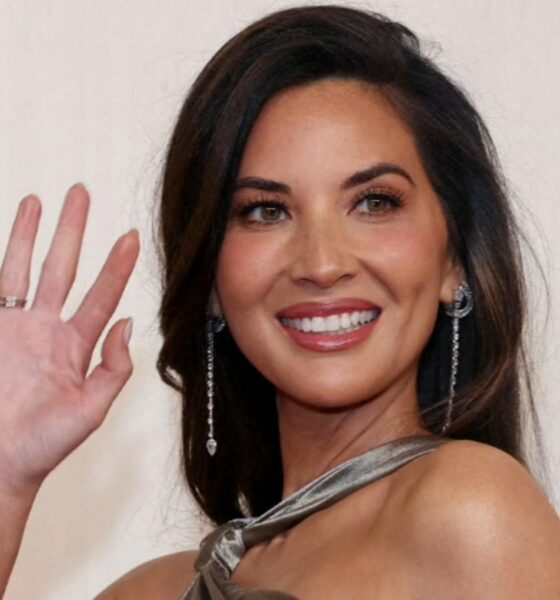 Olivia Munn shares she had full hysterectomy just months after revealing double mastectomy, luminal b breast cancer diagnosis