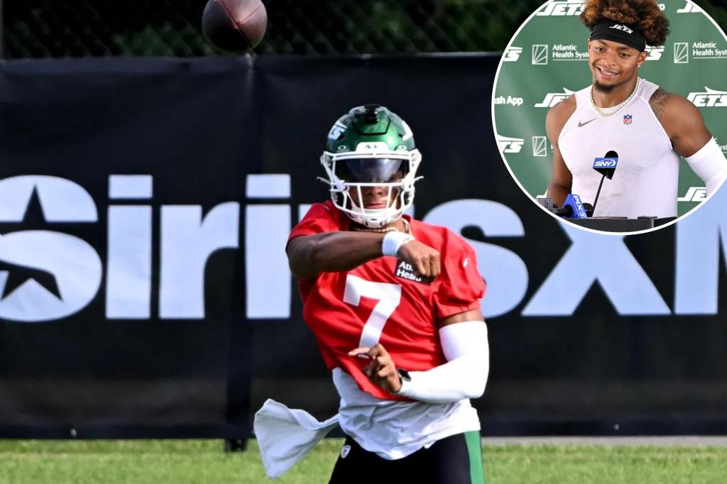 Jets' Justin Fields relieved not to have quarterback battle on hands