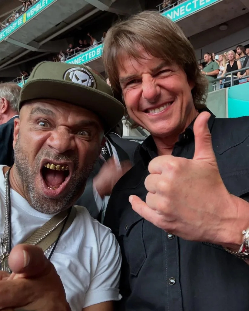 The “Top Gun” star appeared to be in high spirits as he also posed for a smiling selfie with DJ Goldie during the show. mrgoldie/Instagram