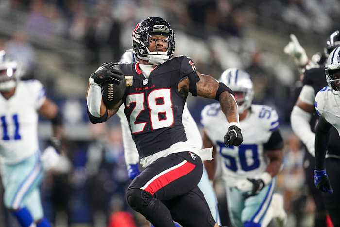 medical outlook positive for Texans’ Joe Mixon, Christian Harris, Trent Brown, Dameon Pierce, Jaylin Noel, etc.