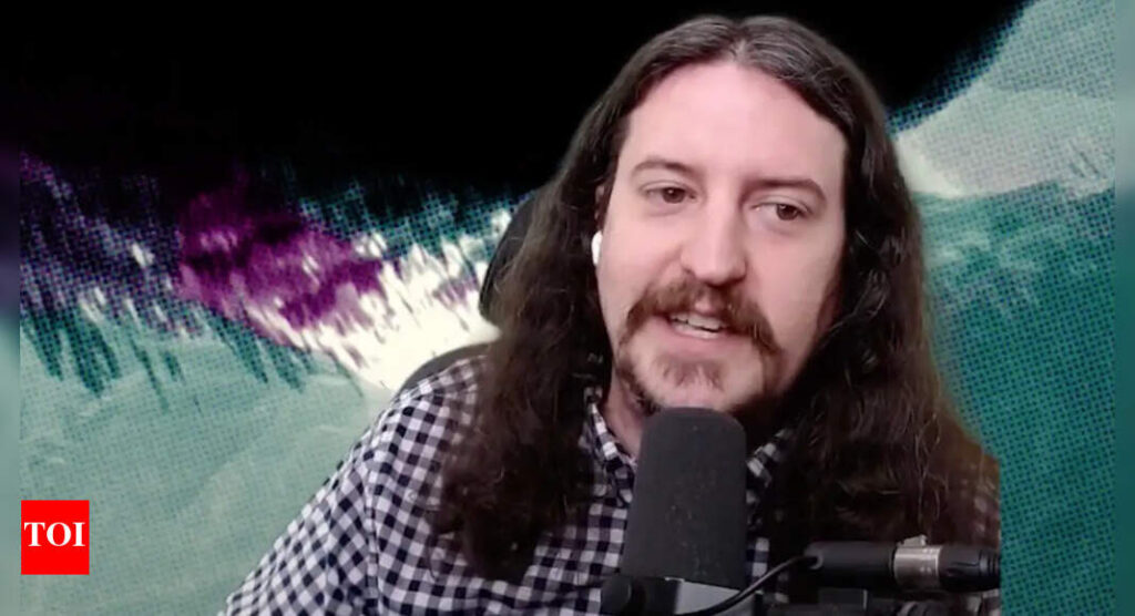 Who is Mike from PA aka Central_Committee and why did Twitch ban him? | Esports News