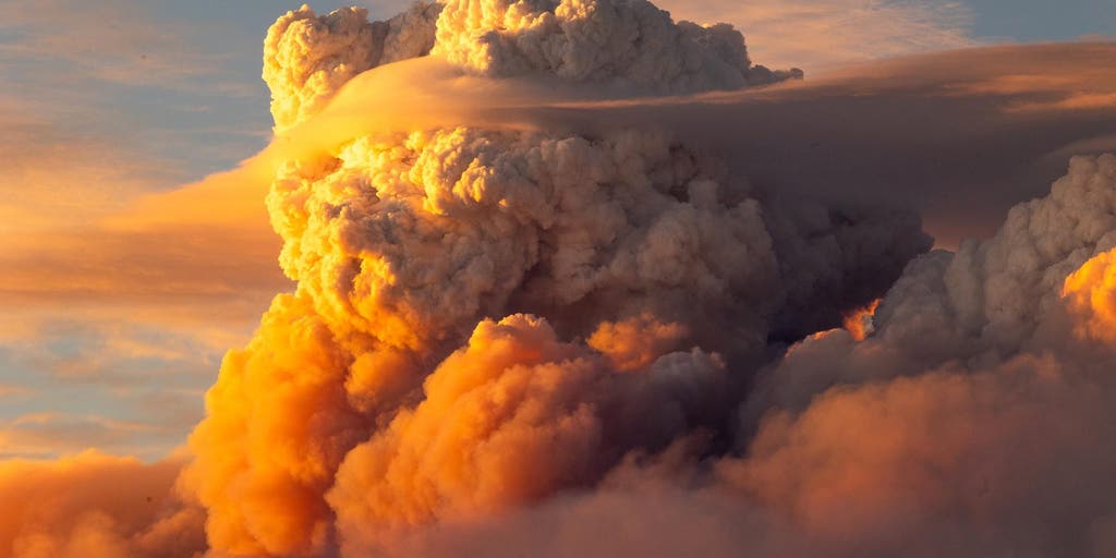 Dragon Bravo Fire burning in Grand Canyon National Park becomes 'megafire'