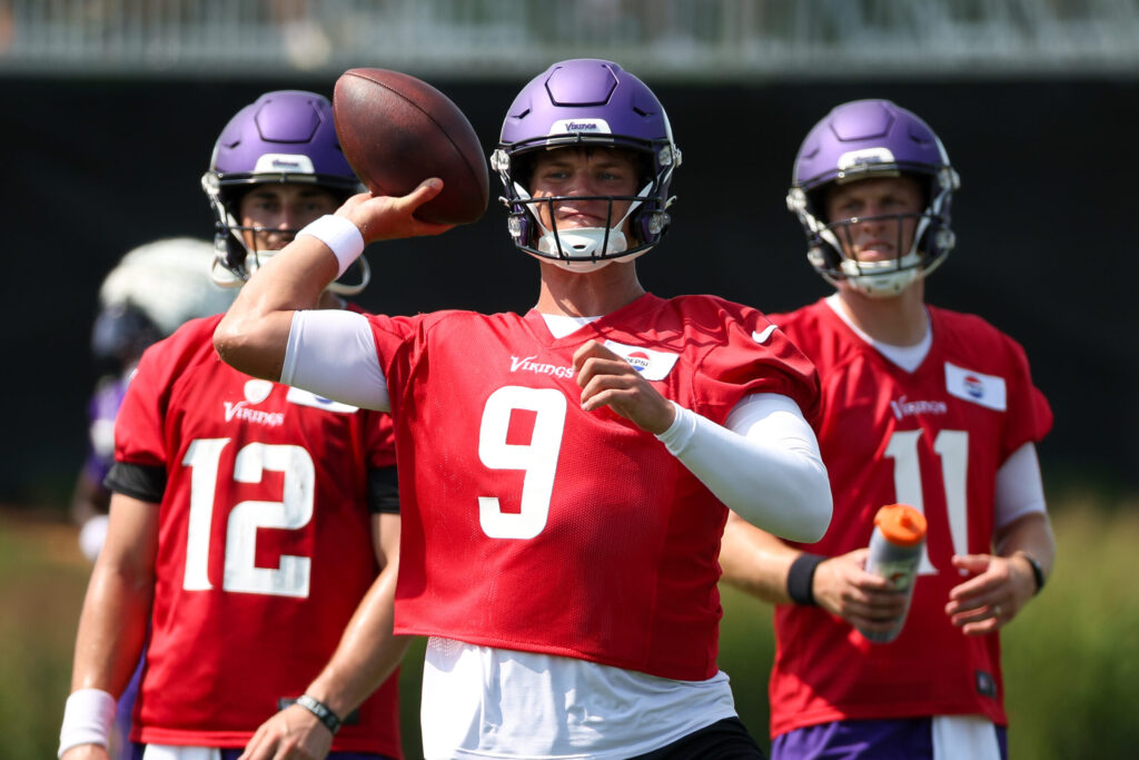 Vikings QB Earns an Enthusiastic Endorsement in Effort to Lock-In 53-Man Roster Spot