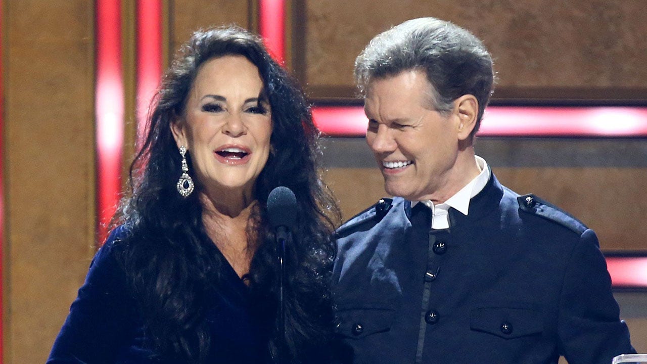 Randy Travis’ wife refused doctors’ advice to ‘pull the plug’ after stroke