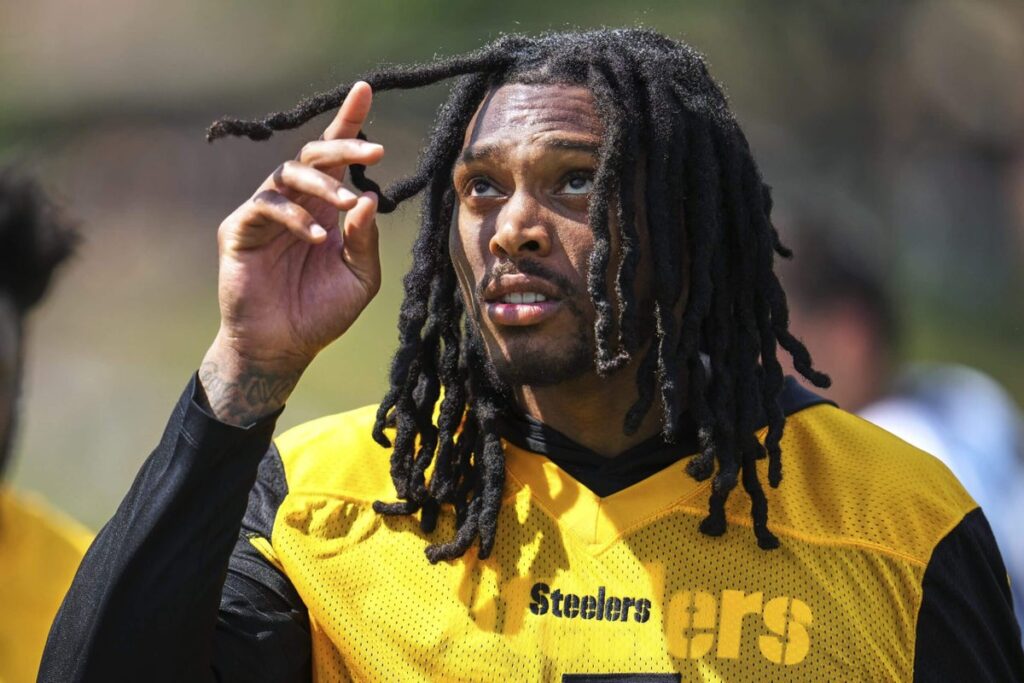 Whose Steelers stock is up and down after 10 practices? Ramsey, Metcalf and more