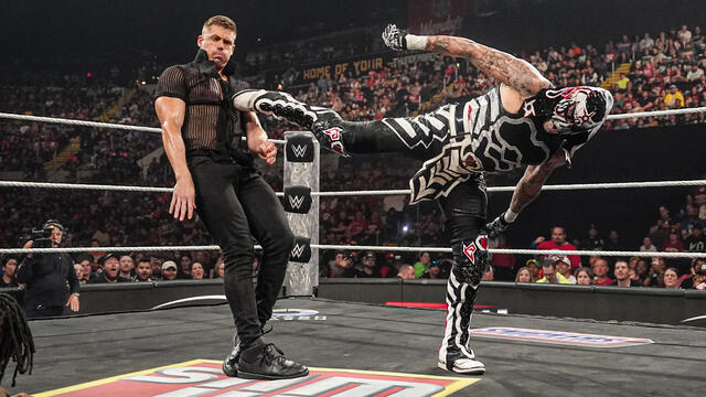 WWE Photo