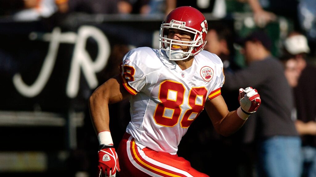 Kansas City Chiefs v Oakland Raiders