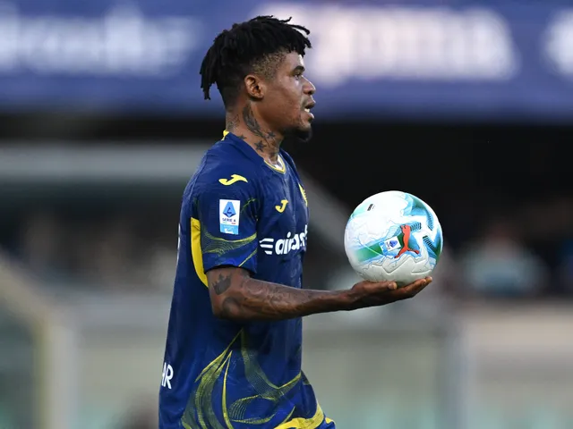 Gift Orban in action for Hellas Verona on September 20, 2025
